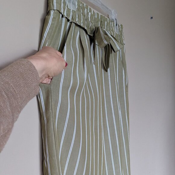 Zara Striped Paper Bag Cropped Pants - Picture 4 of 11